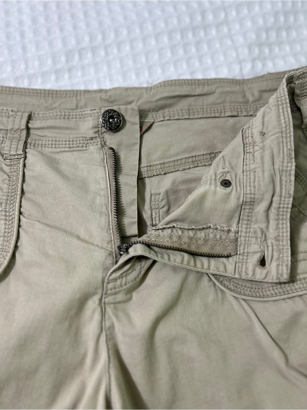 Roll-Cuff Cotton Jean Shorts in Khaki - Women's - Picture 7 of 13